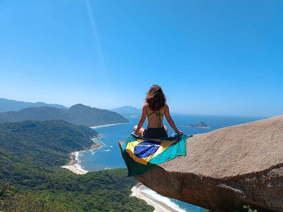 Recuerdo con la bandera de Brasil