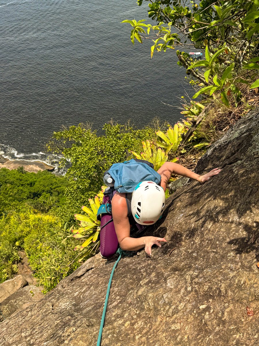 SUBIDA DO PÃO DE AÇUCAR PELO COSTÃO 