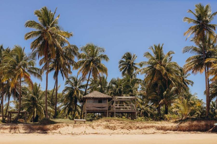 Bangalô premium pé na areia