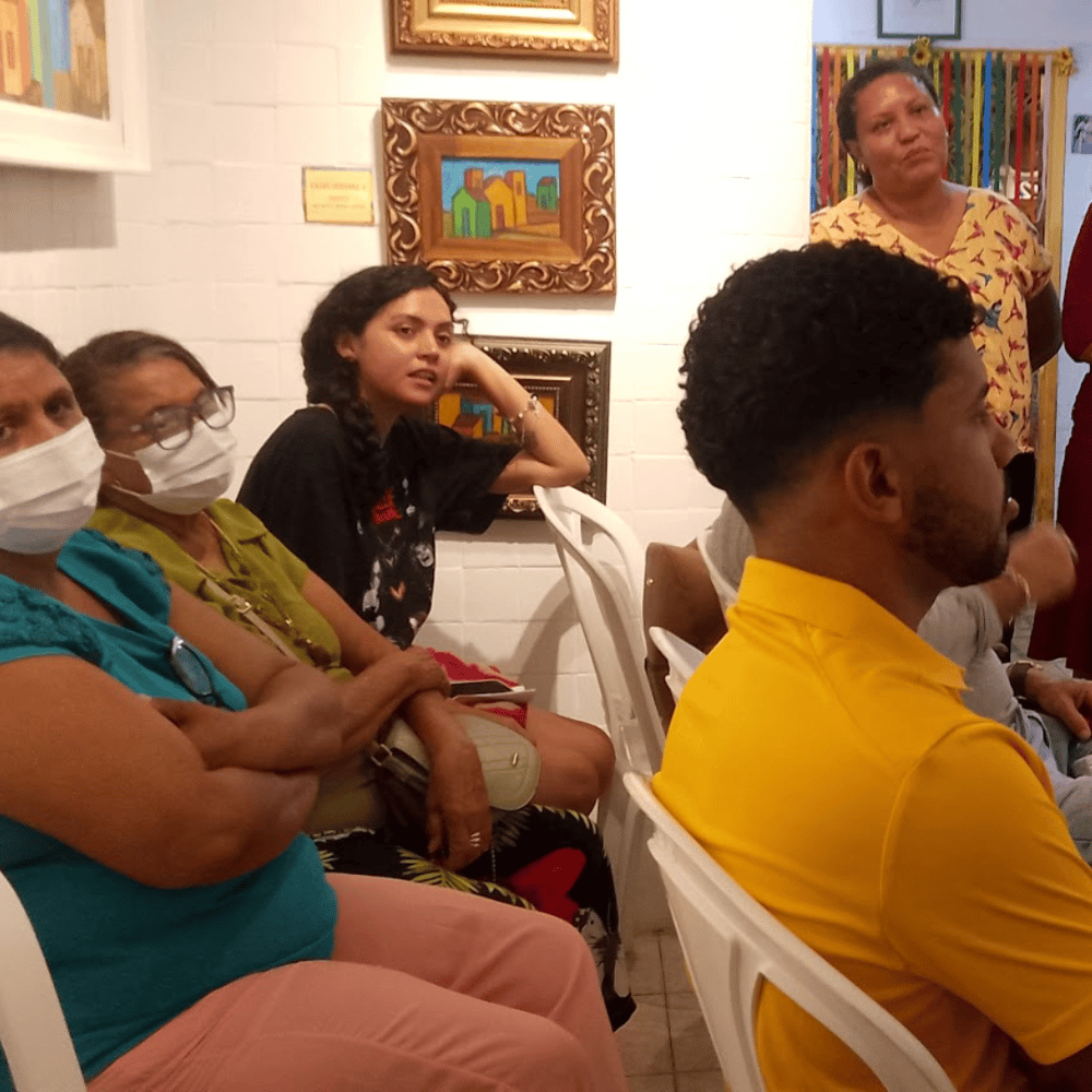 Sessão debate sobre o Combate a Violência contra a Mulher