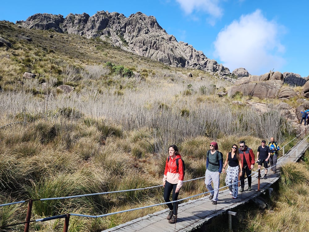 PICO DAS AGULHAS NEGRAS