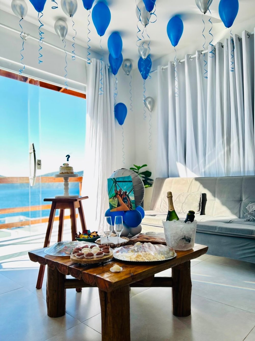 Decoração surpresa em quarto de hotel em Arraial do Cabo