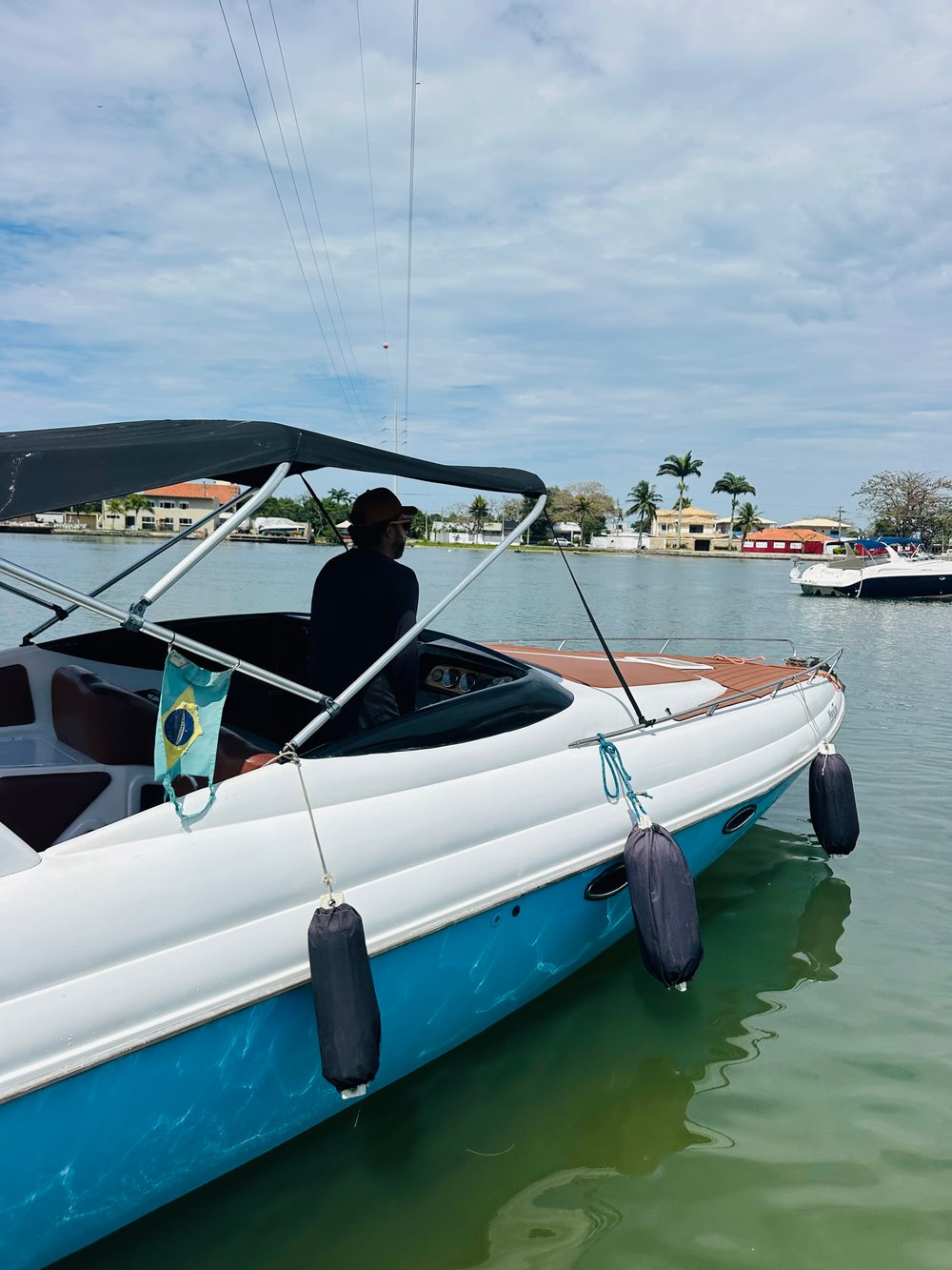 Passeio de Lancha em Arraial do Cabo e Cabo Frio