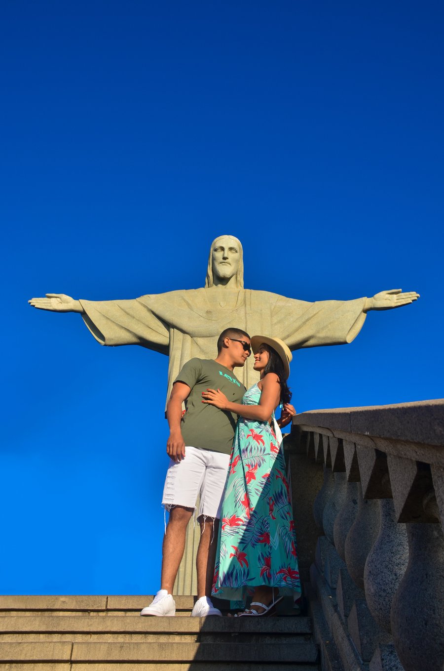CRISTO REDENTOR COM FOTOS PROFISSIONAIS 