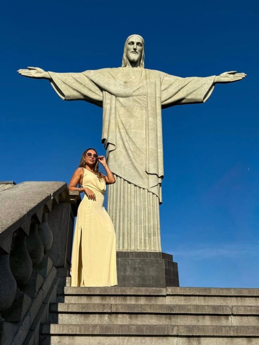     Experiência no Rio de Janeiro com Cristo Redentor, Mirante dos Prazeres e Escadaria Selarón com transporte incluso.