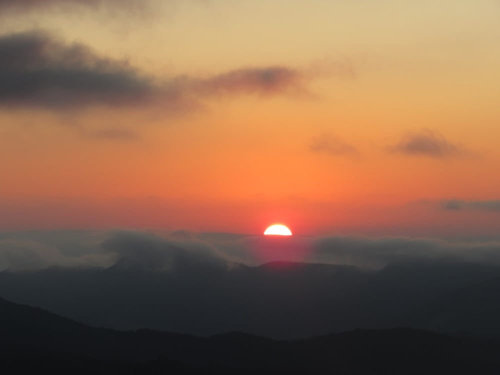 Roteiro Por do Sol nas Montanhas 