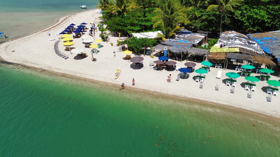 Praia de Castelhanos, um dos cenários mais paradisíacos de Boipeba e uma das principais paradas do Ecológico 2.