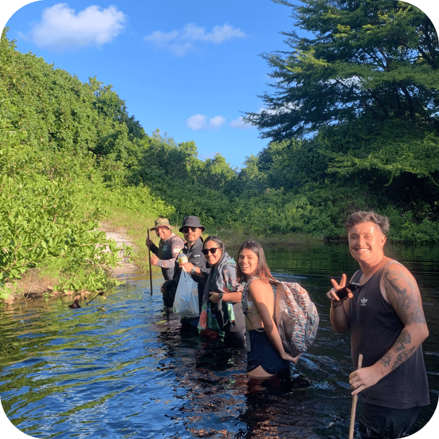 Passagem pelo rio fantasma (só aparece em épocas específicas)