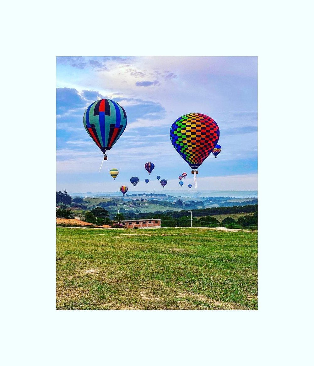 19/03 Voo de balão com café da manhã e espumante e visita à Cacau Show Mega Store