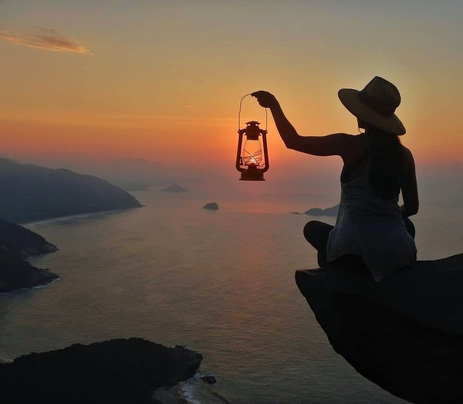 Trilha na Pedra do Telégrafo