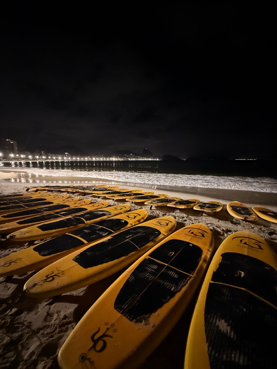 SUP EM COPACABANA - Nascer do Sol com a Kmon Adventure