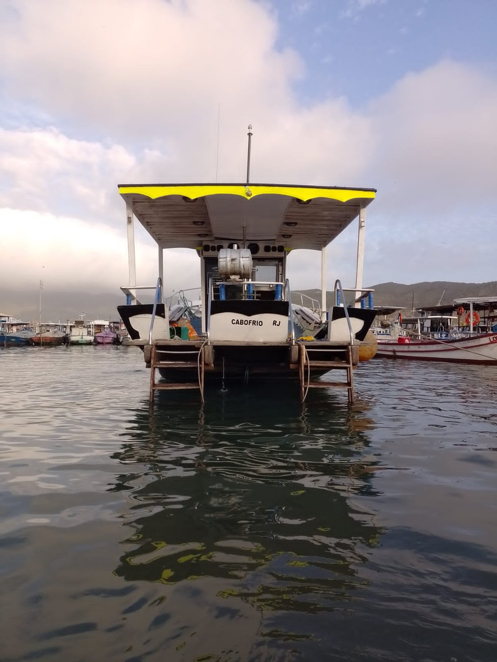 Passeio de Barco Exclusivo em Arraial do Cabo