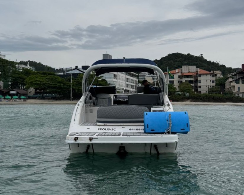 Baia Norte │Phantom 30 pés │11 Pessoas │DREMER