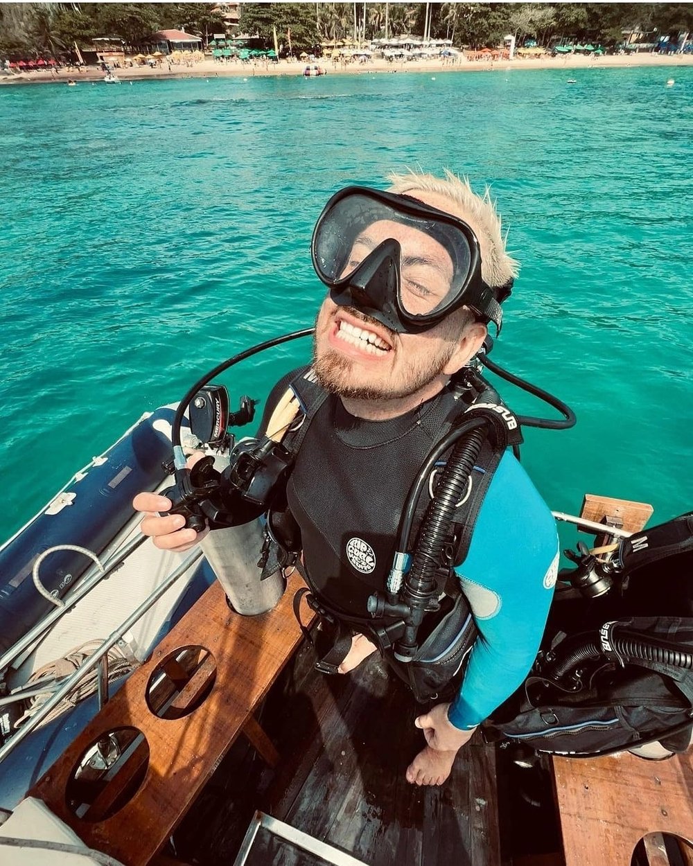 Mergulho de Cilindro nos Corais de João Fernandes