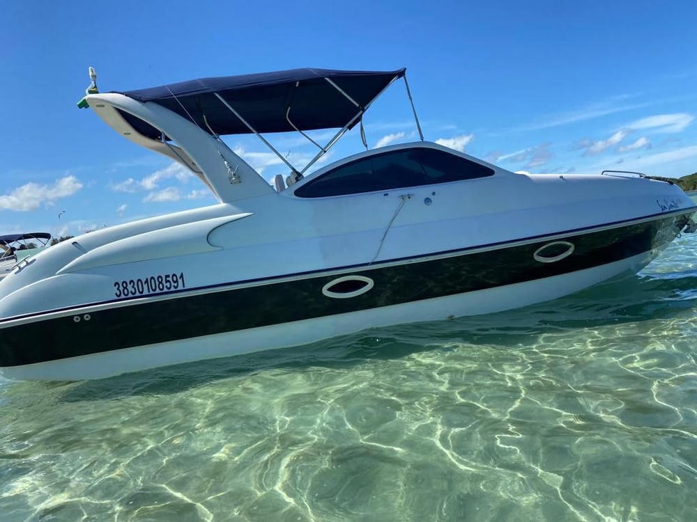 Passeio de Lancha em Cabo Frio