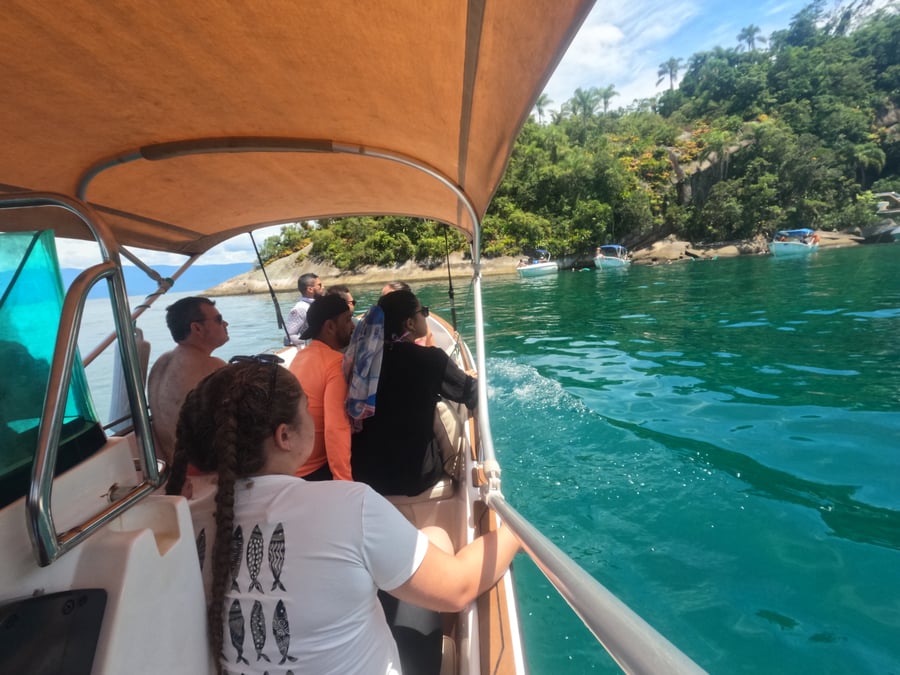 Passeio de Lancha em Paraty