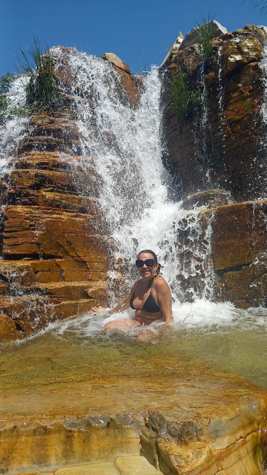 Jipe Tour nas Cachoeiras do Cerrado Mineiro (4h de duração/compartilhado)