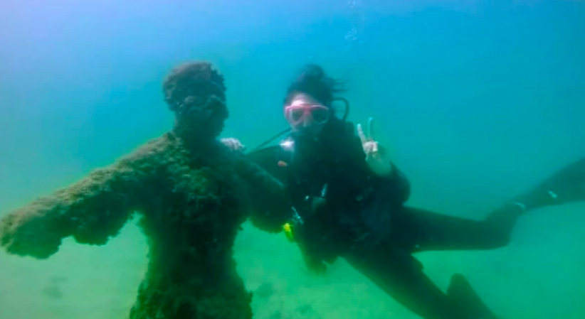 MERGULHO DE BATISMO NA PRAIA (BÚZIOS)