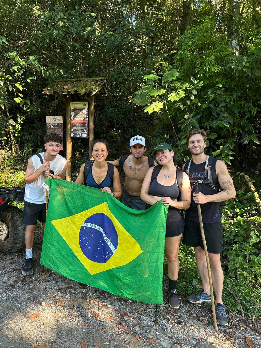 Trilha do Pico do Papagaio