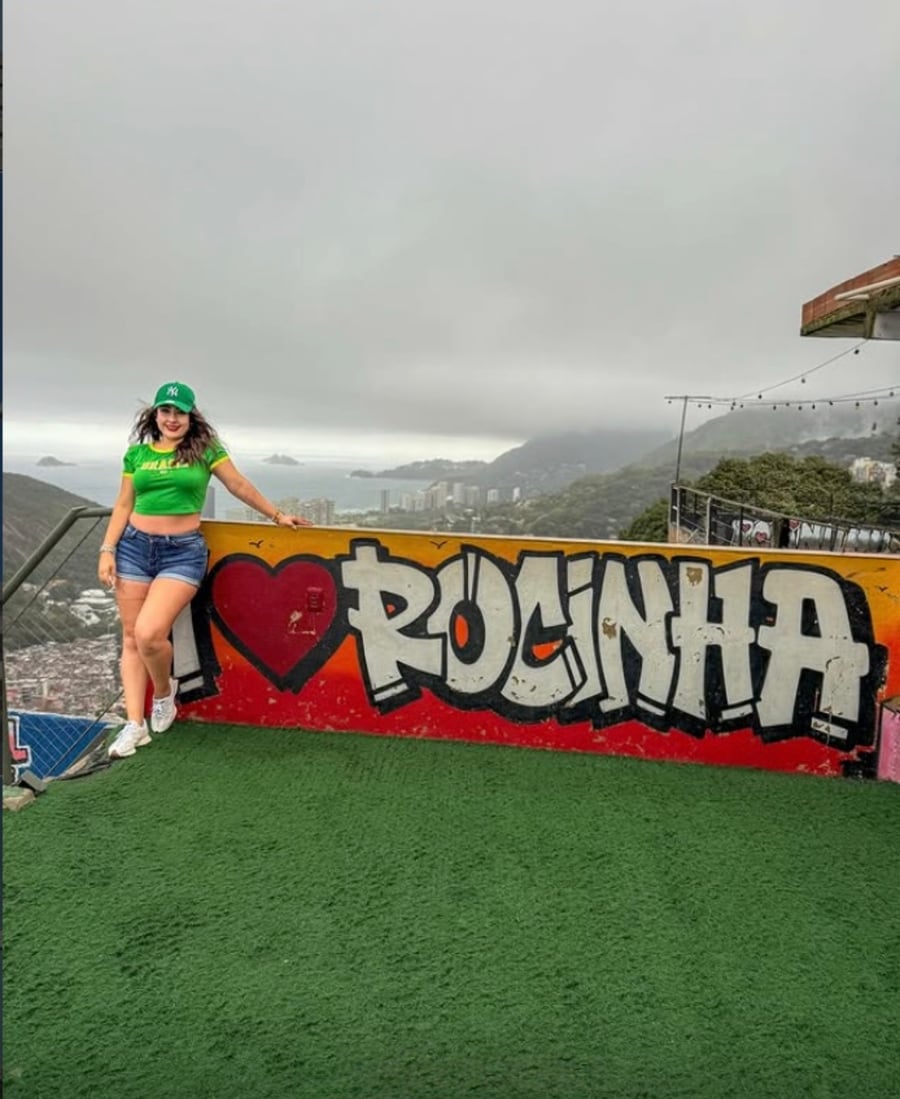     Passeio no Rio de Janeiro ideal para casal, grupos de amigos e registros especiais nos pontos mais desejados da cidade.