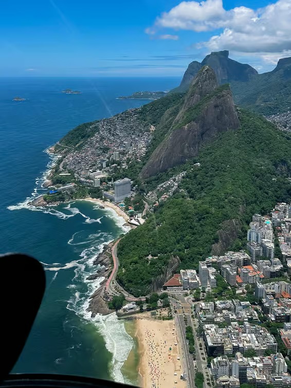 Passeio de helicóptero no Rio com portas abertas - foto 22