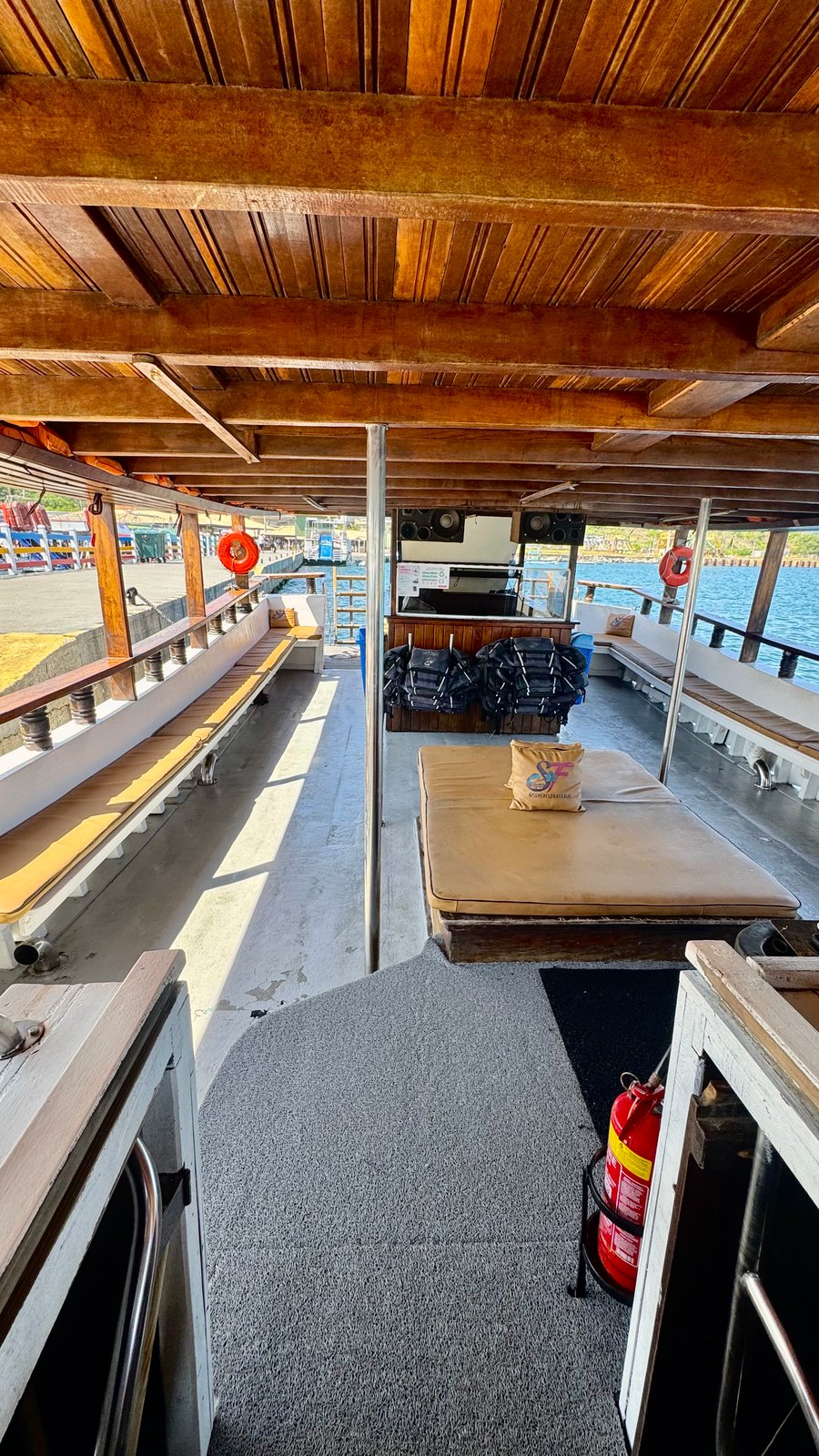 Passeio de Barco Arraial do Cabo | Super Flor