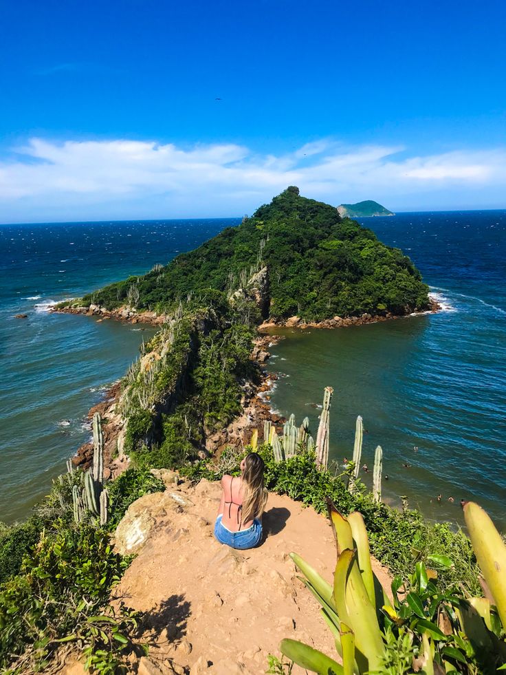 Ponta do Pai Vitório desde el mirador