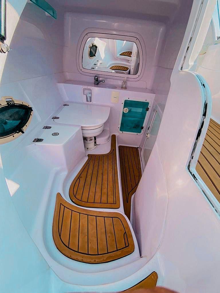 Passeio de Lancha em Cabo Frio