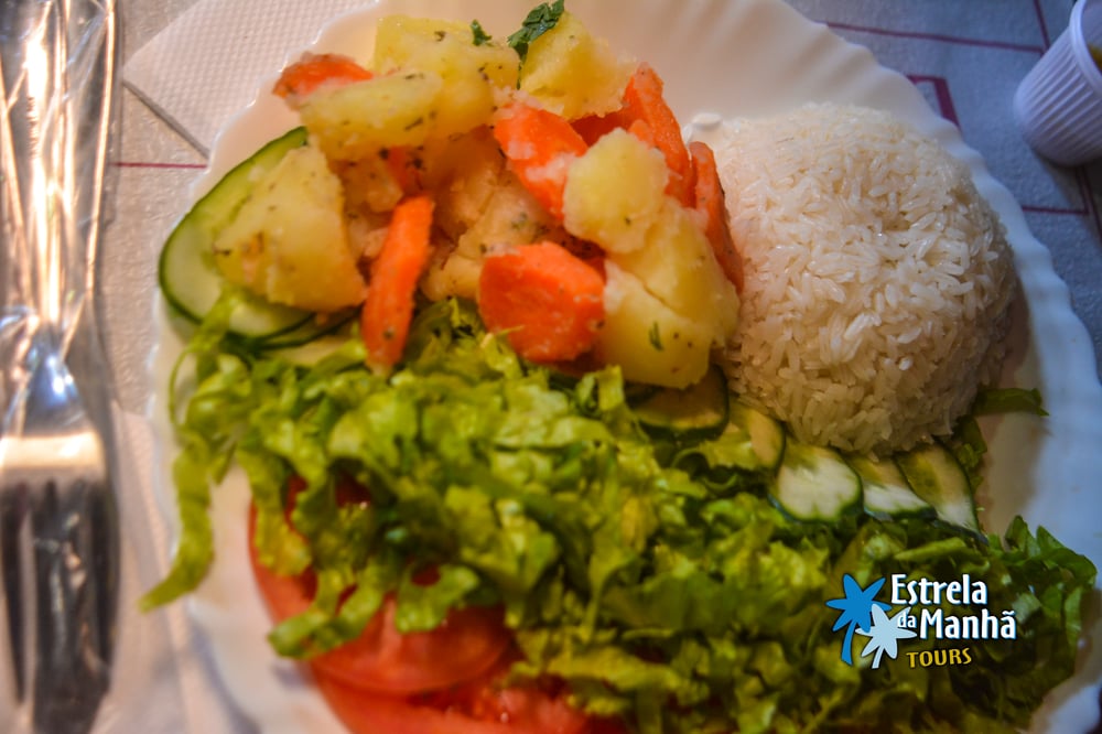Escuna Estrela da Manhã | Passeio com almoço