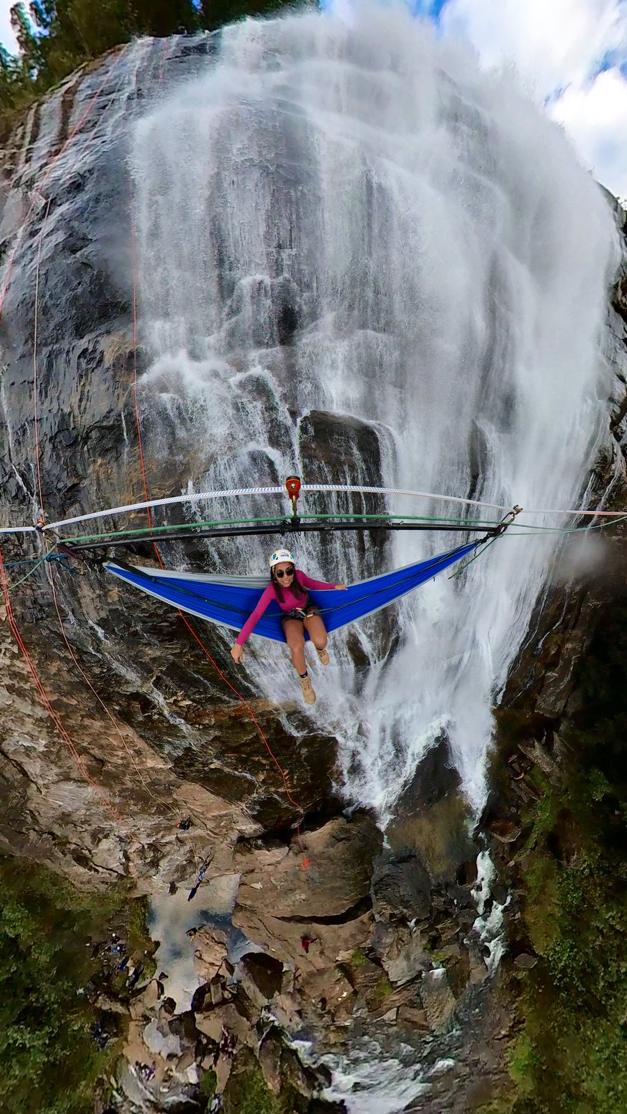 Rede nas alturasna Cachoeira Carlos Euler-MG