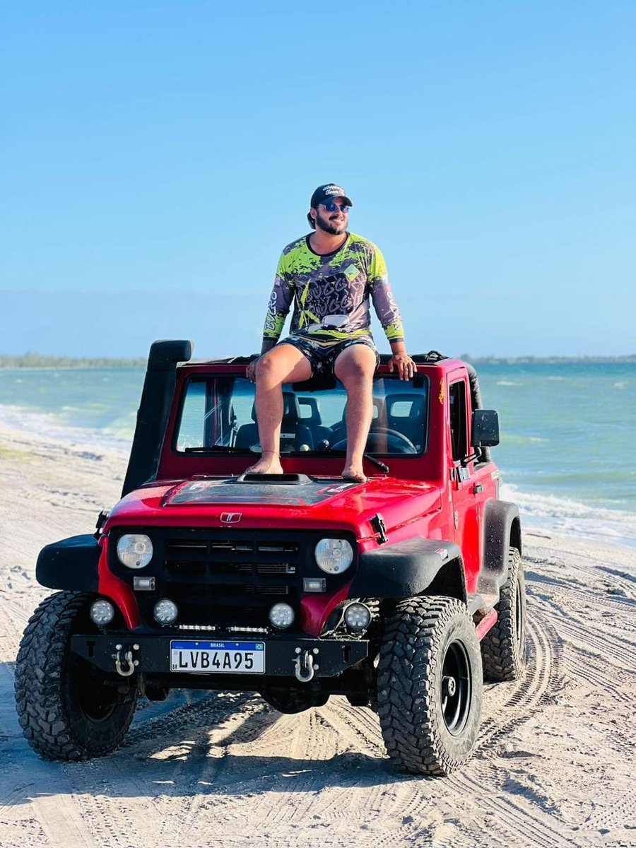PASSEIO DE JEEP TROLLER ATÉ A PONTA DA ALCAÍRA