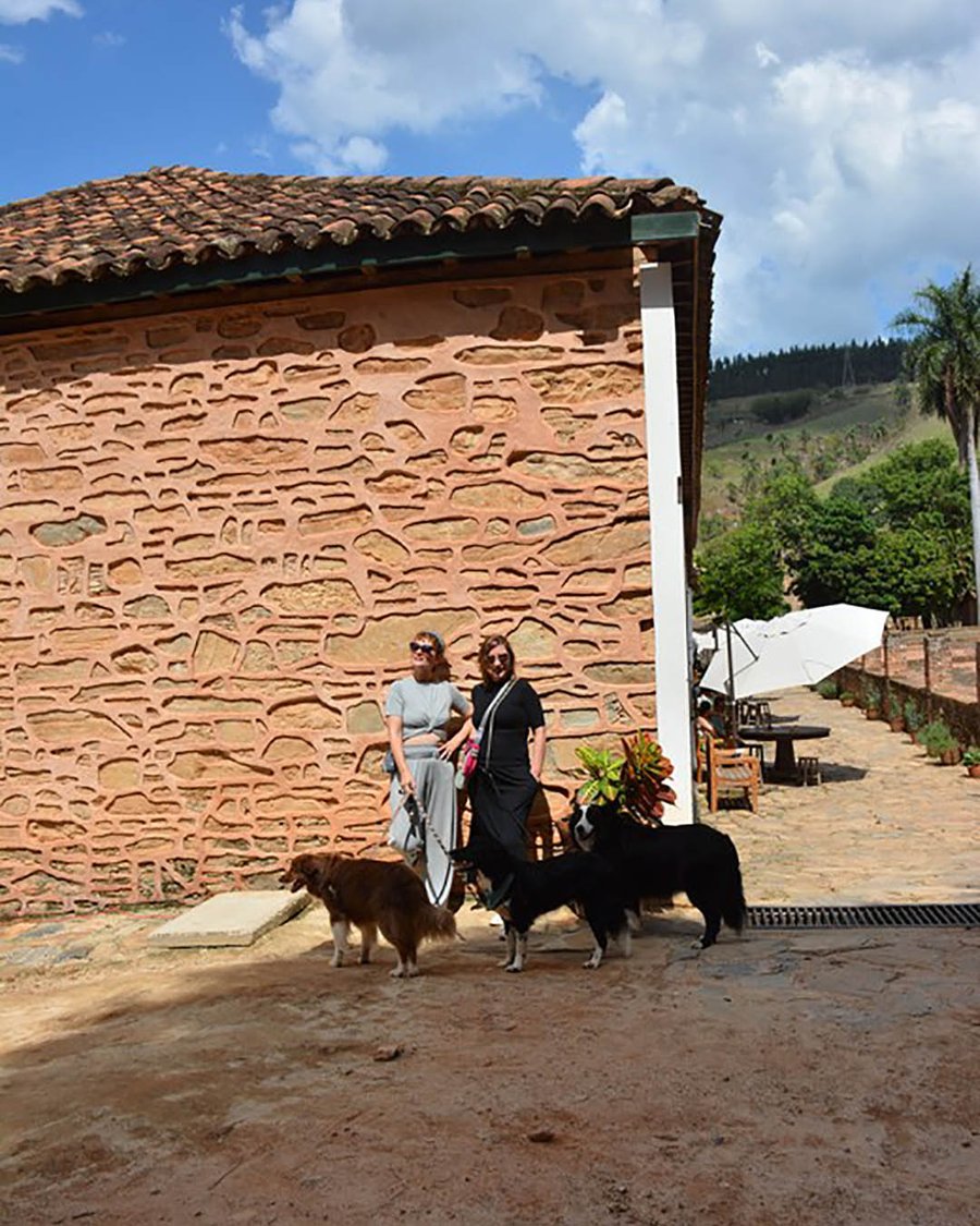 Visita Guiada com Degustação de Queijos e Almoço na Fazenda Atalaia