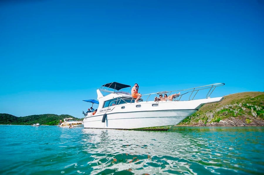Passeios de Lancha em Arraial do Cabo e Cabo Frio