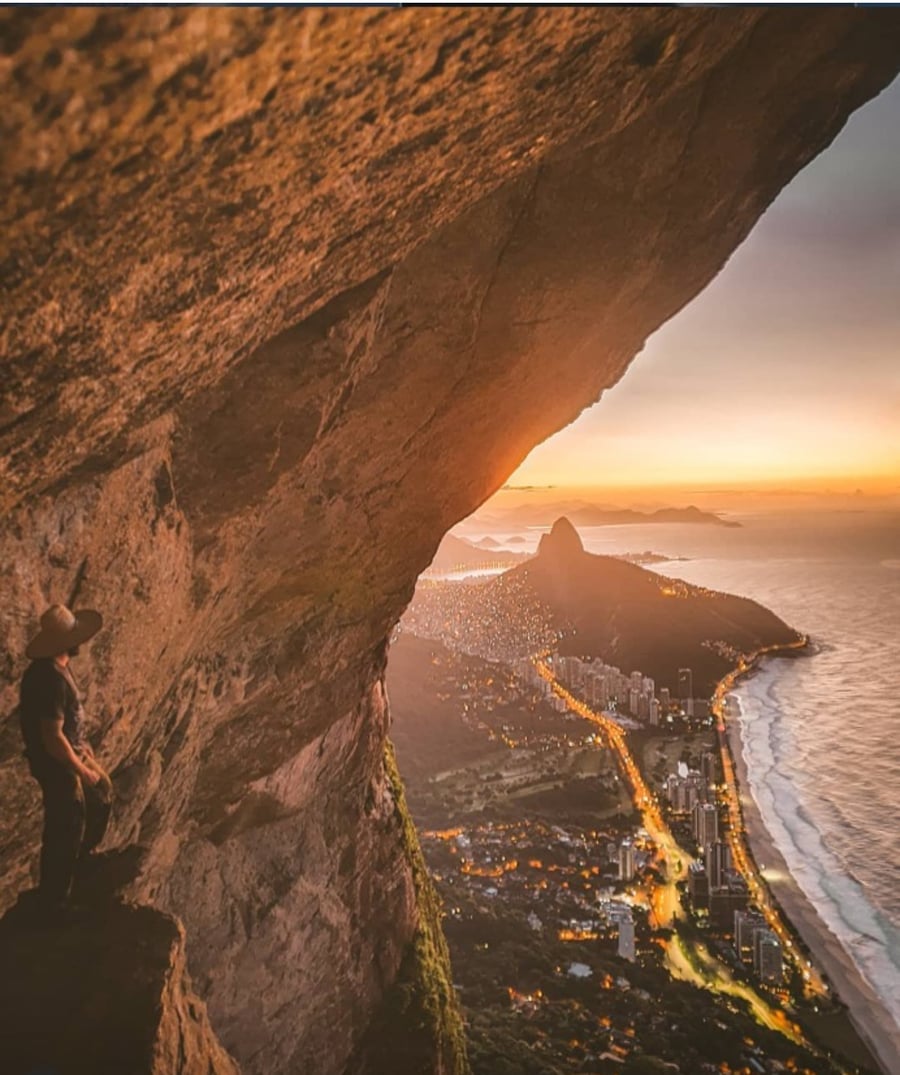 Nascer do sol e paisagens incríveis na trilha Garganta do Céu no Rio de Janeiro