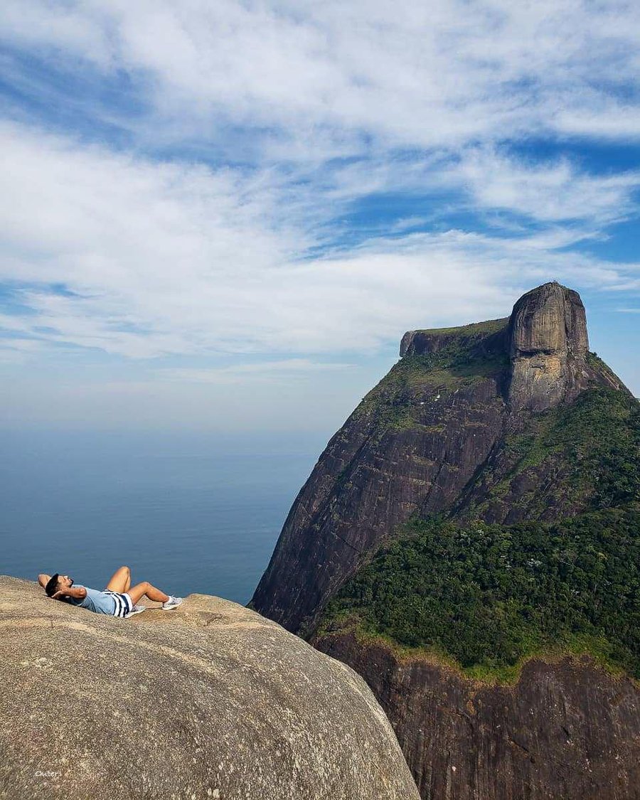 Explore paisagens deslumbrantes na Trilha da Pedra Bonita e Mirante da Cascatinha com um guia experiente e viva uma aventura inesquecível no Rio de Janeiro!  PARA ESSA EXPERIENCIA SAIMOS COM O NIN DE 03 PESSOAS )