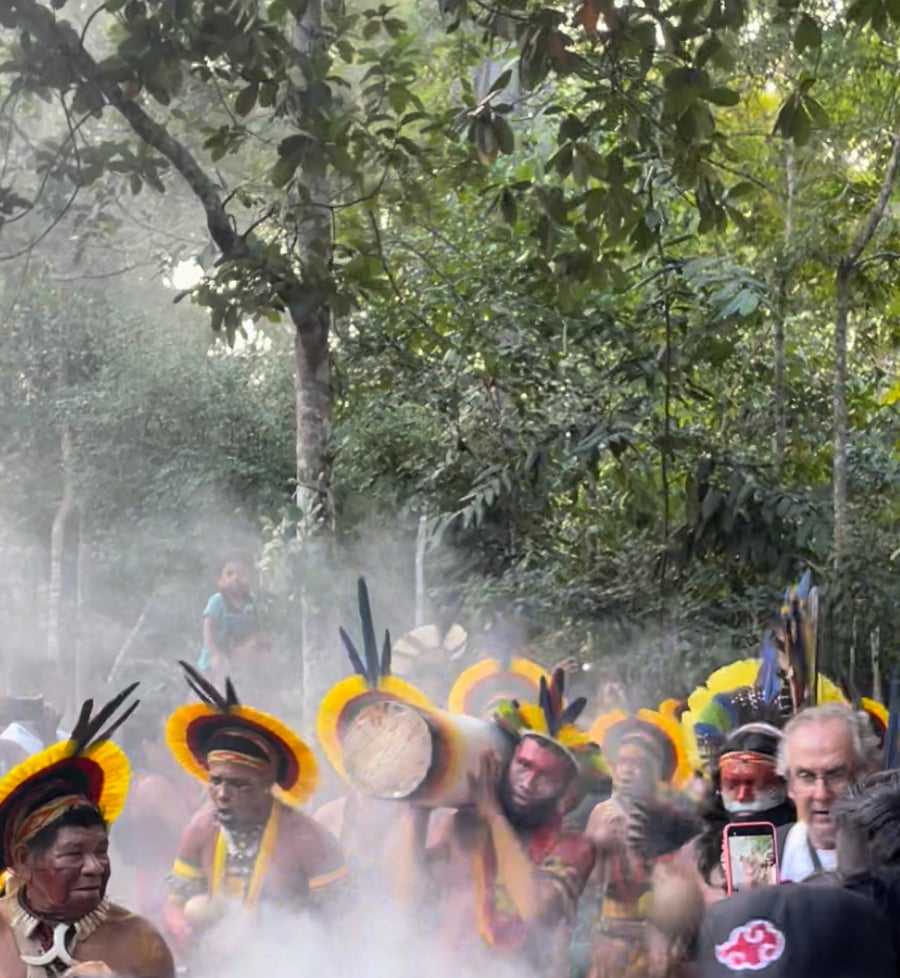Um grande ritual de encontros e memórias floresce na reserva.