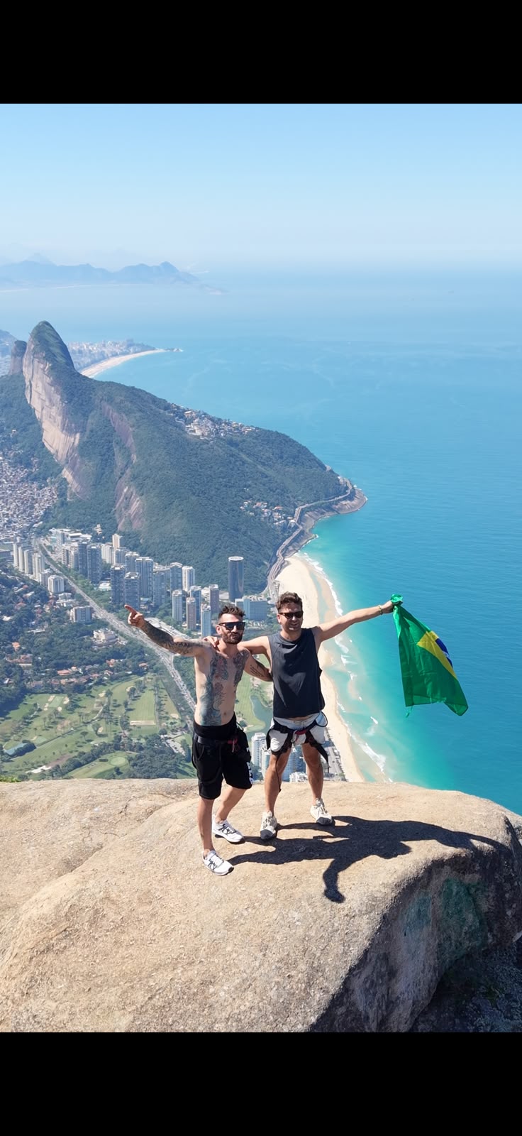 Pedra da Gávea Rio Summit 