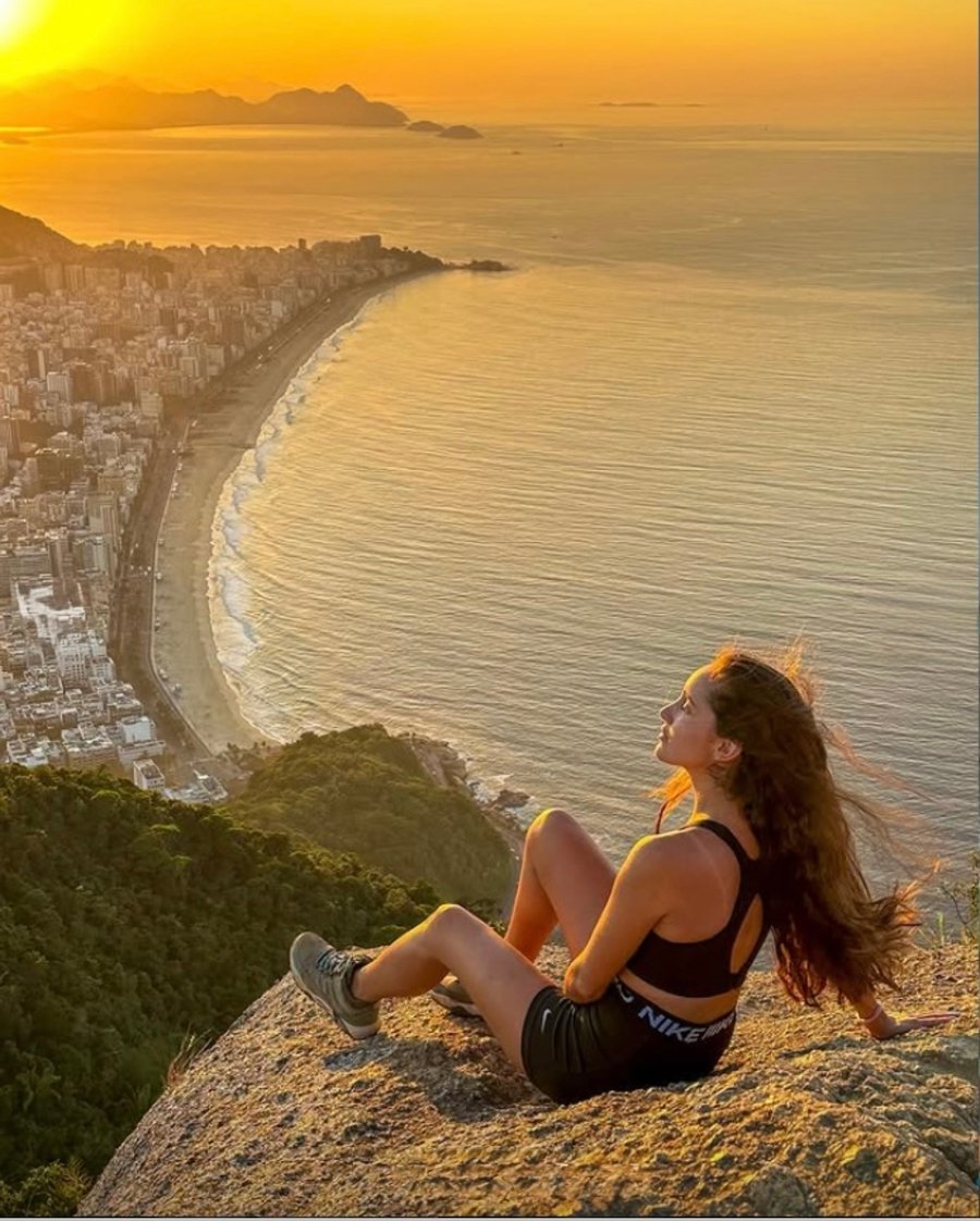 Trilha no Morro Dois Irmãos com nascer do sol e vista panorâmica do Rio de Janeiro