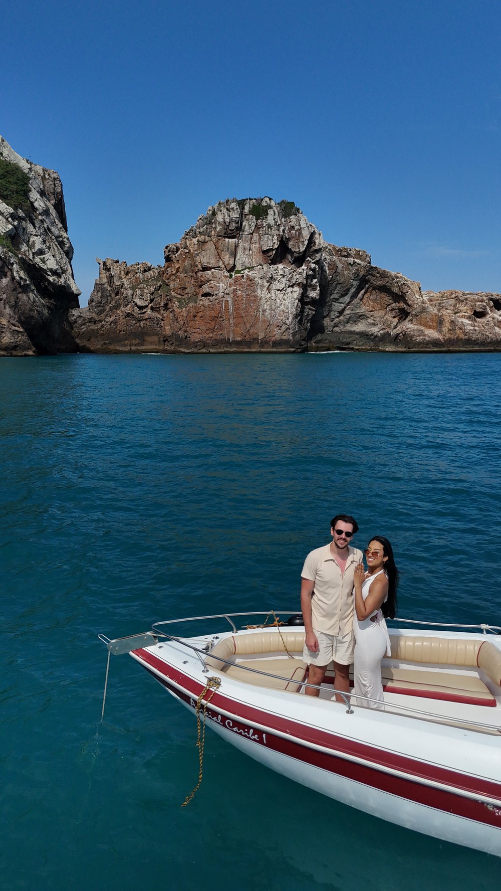 Passeio de Lancha em Arraial do Cabo e Cabo Frio