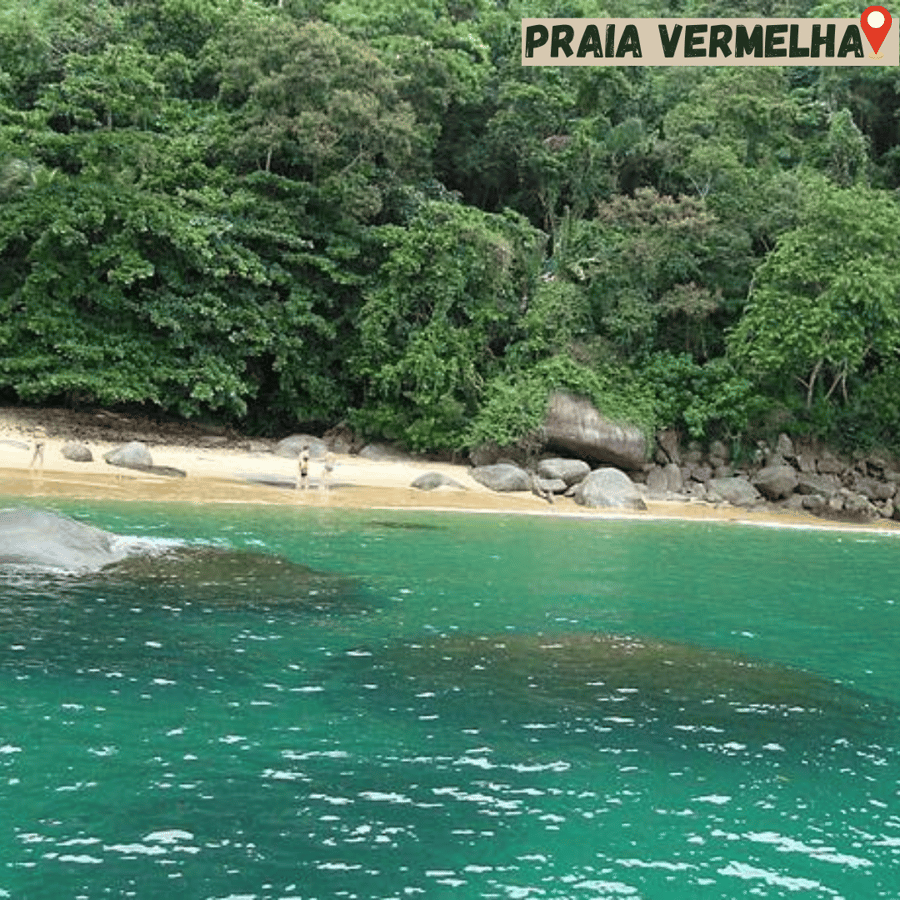Praia Vermelha 🏖️ Areia avermelhada, mar tranquilo e clima rústico – ideal para relaxar.