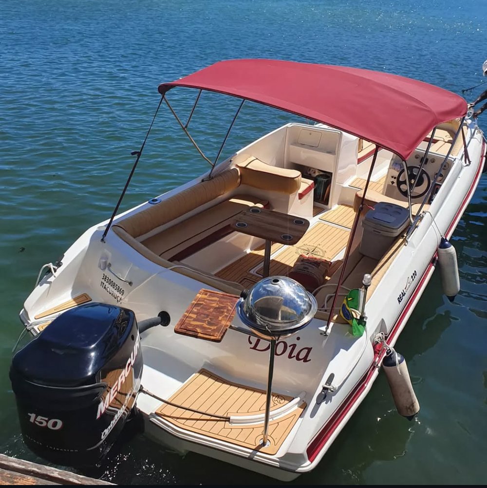 Passeio de Lancha em Arraial do Cabo