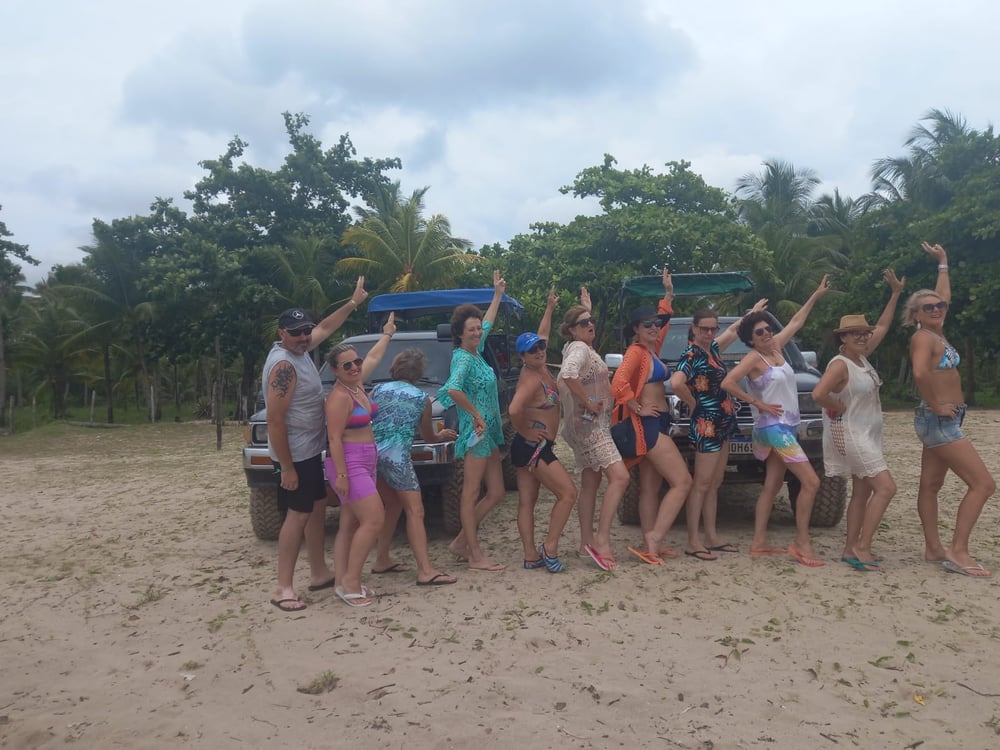 PASSEIO DE 4x4 GARAPUA 