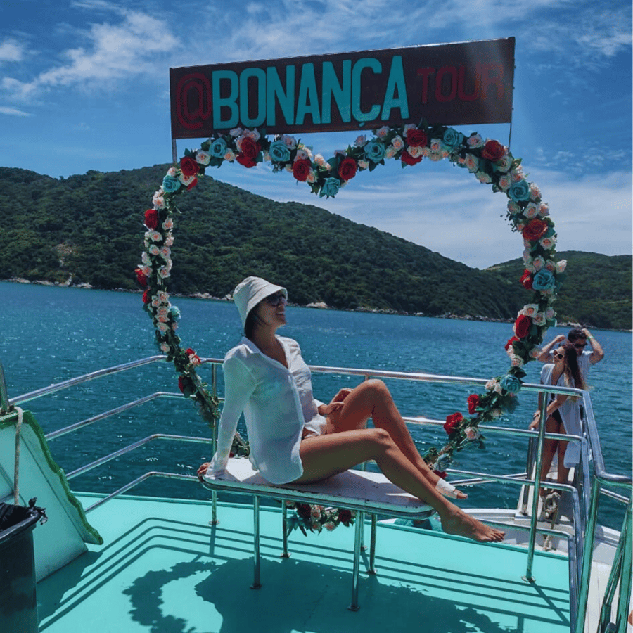 Barco com área instragámavel