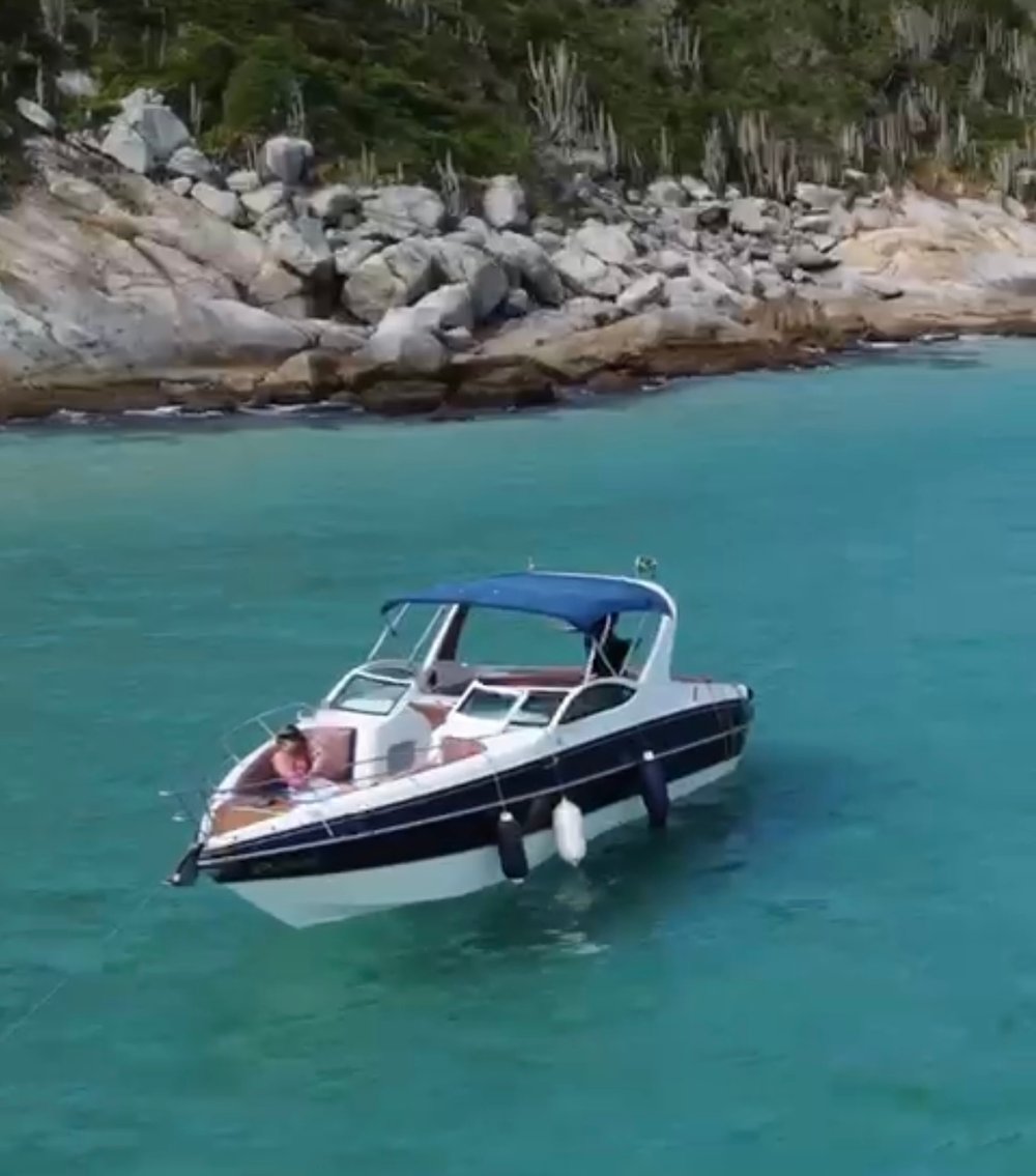 Passeio de Lancha em Arraial do Cabo e Cabo Frio