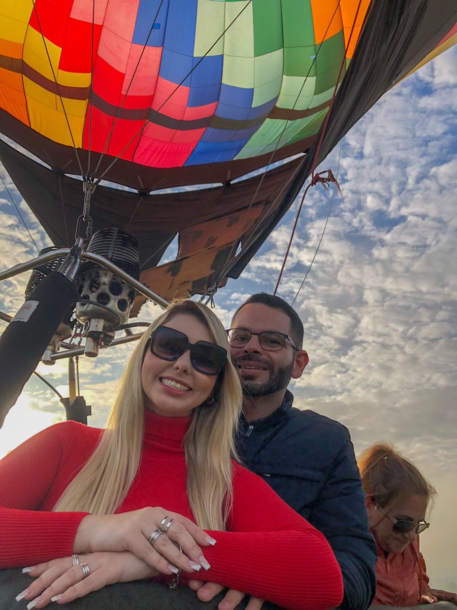 Casal nas nuvens