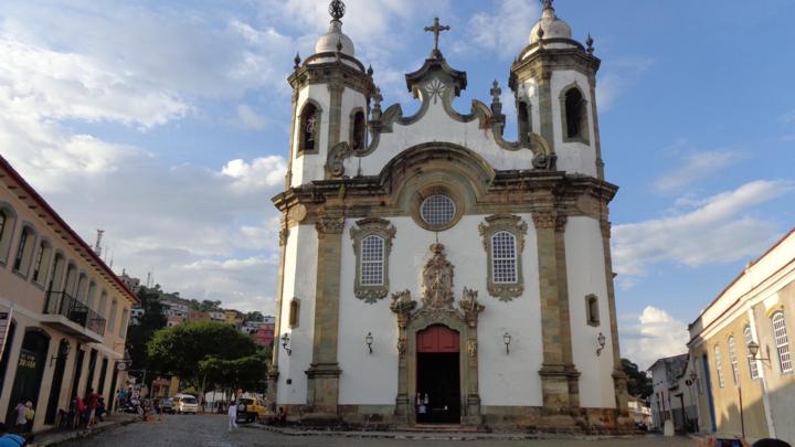 EXCURSÃO CULTURAL: CIRCUITO SÃO JOÃO DEL REI A TIRADENTES