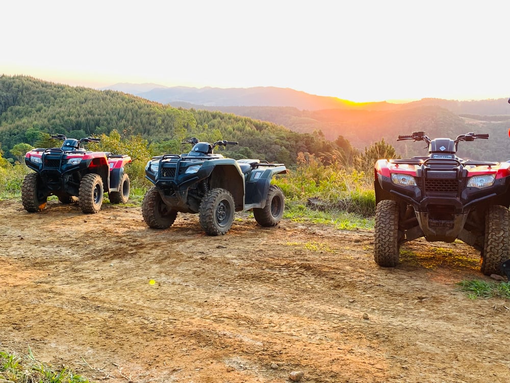 Passeio de quadriciclo 