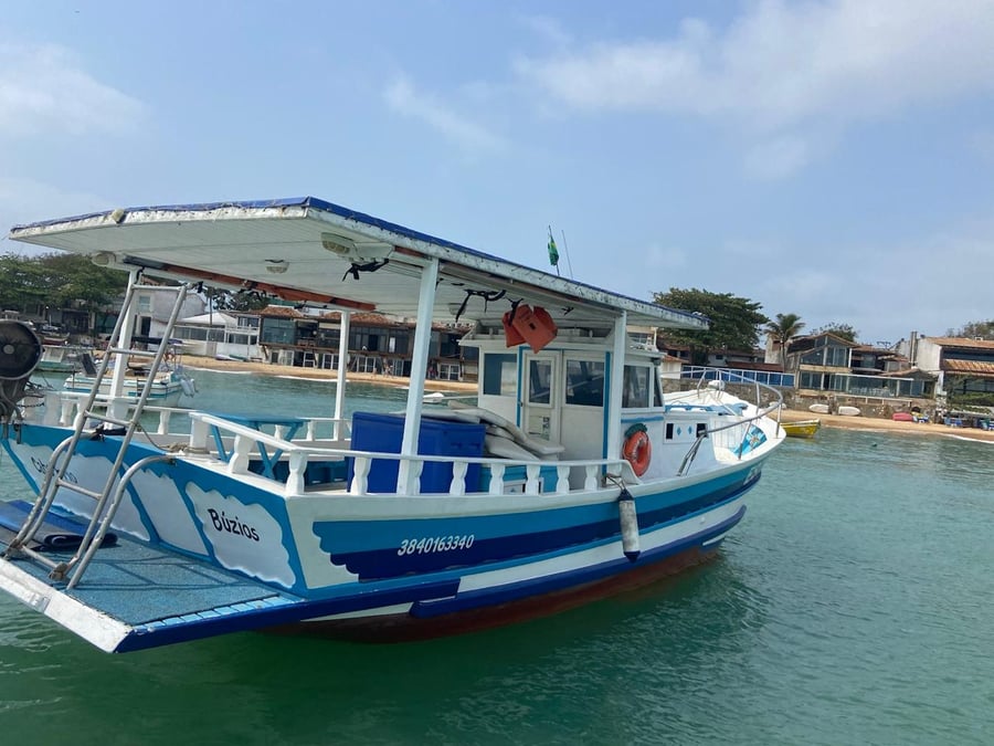 Passeio de traineira em Búzios