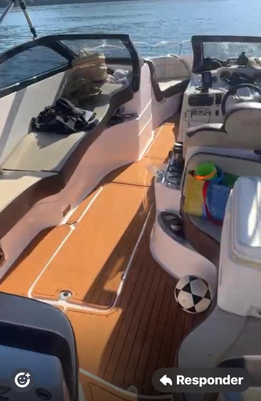 LANCHA PARA ATÉ 12 PASSAGEIROS EM CABO FRIO