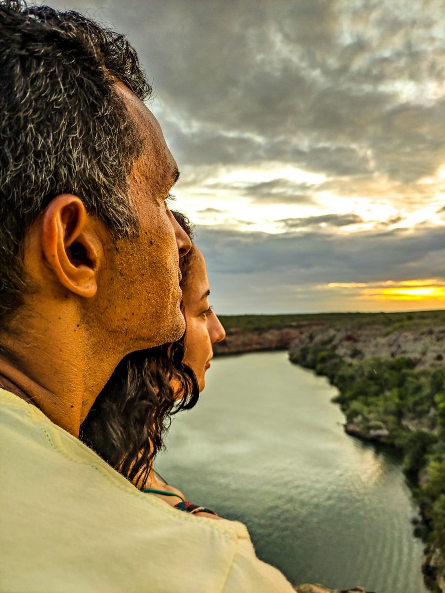 PÔR DO SOL CÂNIONS DOURADO